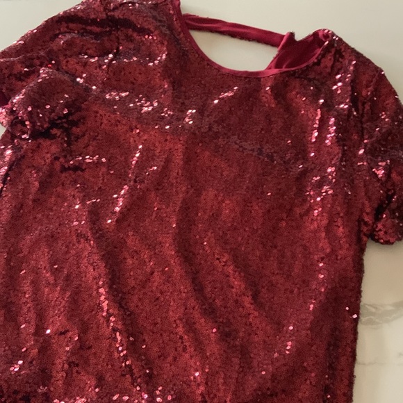 Vanilla Bay Tops - Sequin Top